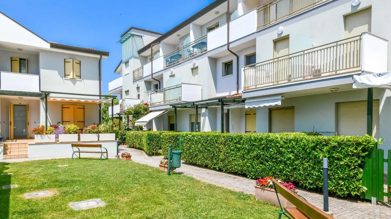 Altanea Residences Con Piscina Caorle Appartement