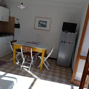 appartamento-in-dimora-tipica.hotelitalianriviera.com/